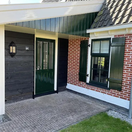 Comfortable With Garden, Near The Wadden Sea Hippolytushoef